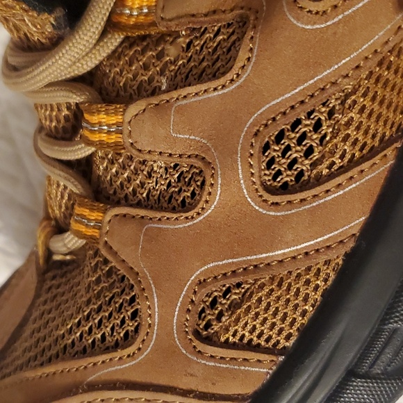 G-Defy Men's Gravity Trampoline Brown Low Top   Hiking Sneakers - Picture 9 of 14